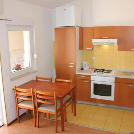 Sanja - A2 Onebedroom With Terrace And Seaview * Posedarje