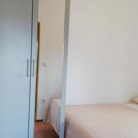 Sanja - A2 Onebedroom With Terrace And Seaview Posedarje