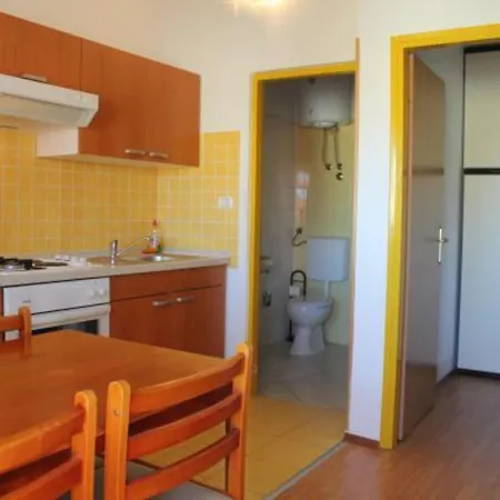 Apartman Sanja - A2 Onebedroom With Terrace And Seaview *